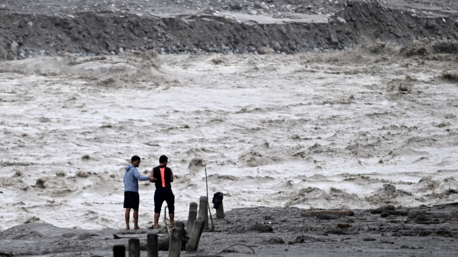 Nepal floods raise Himalayan glacial lake risks; scientists caution against calling it a conventional GLOF, as Kashmir, Ladakh, and Uttarakhand face exposure.