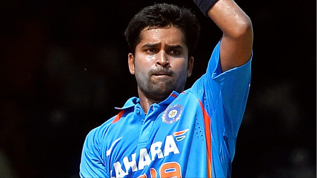 Former India And RCB Fast Bowler Set To Become Karnataka's New Head Coach