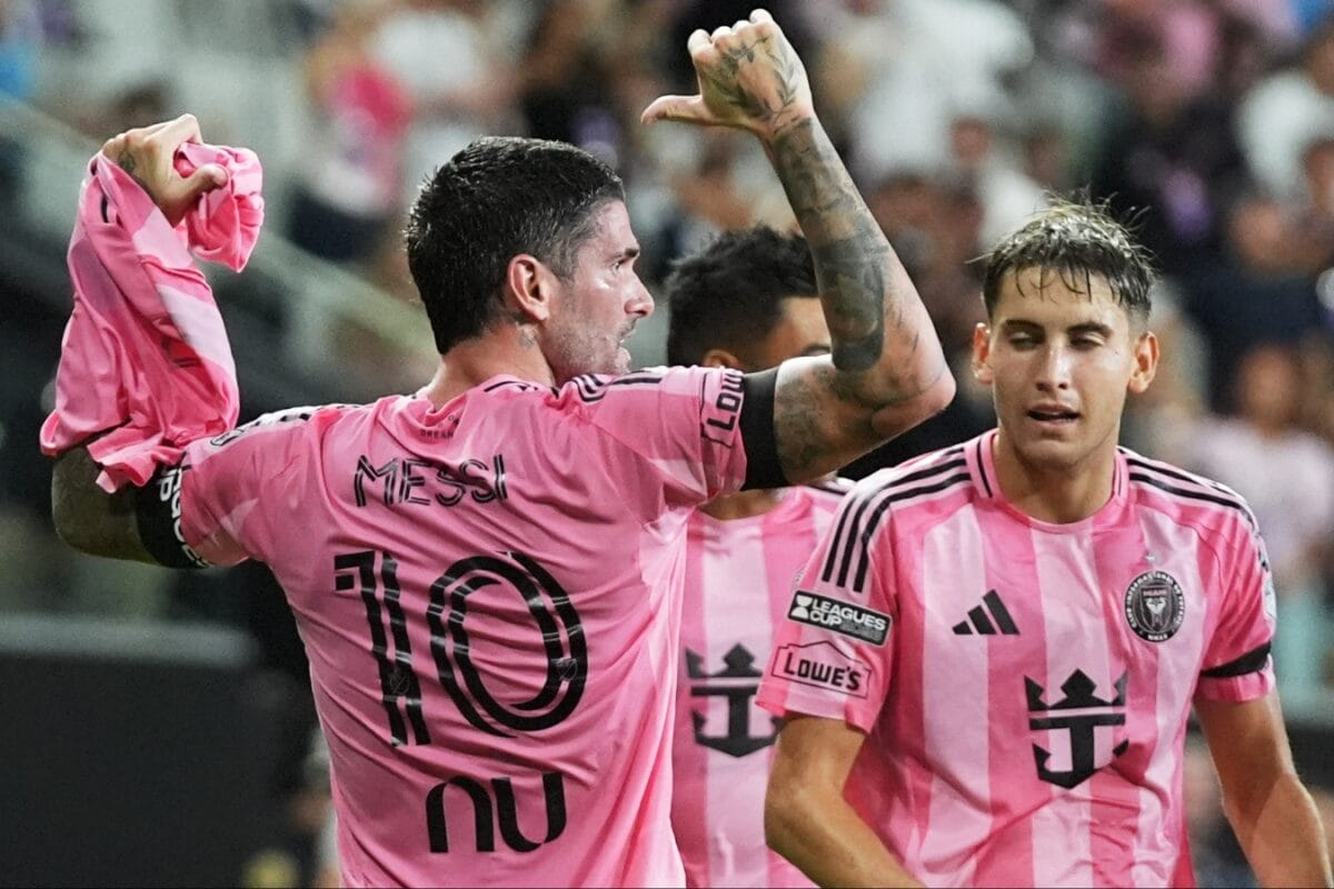 Rodrigo De Paul Pays Emotional Tribute To Lionel Messi After Scoring For Inter Miami | Watch