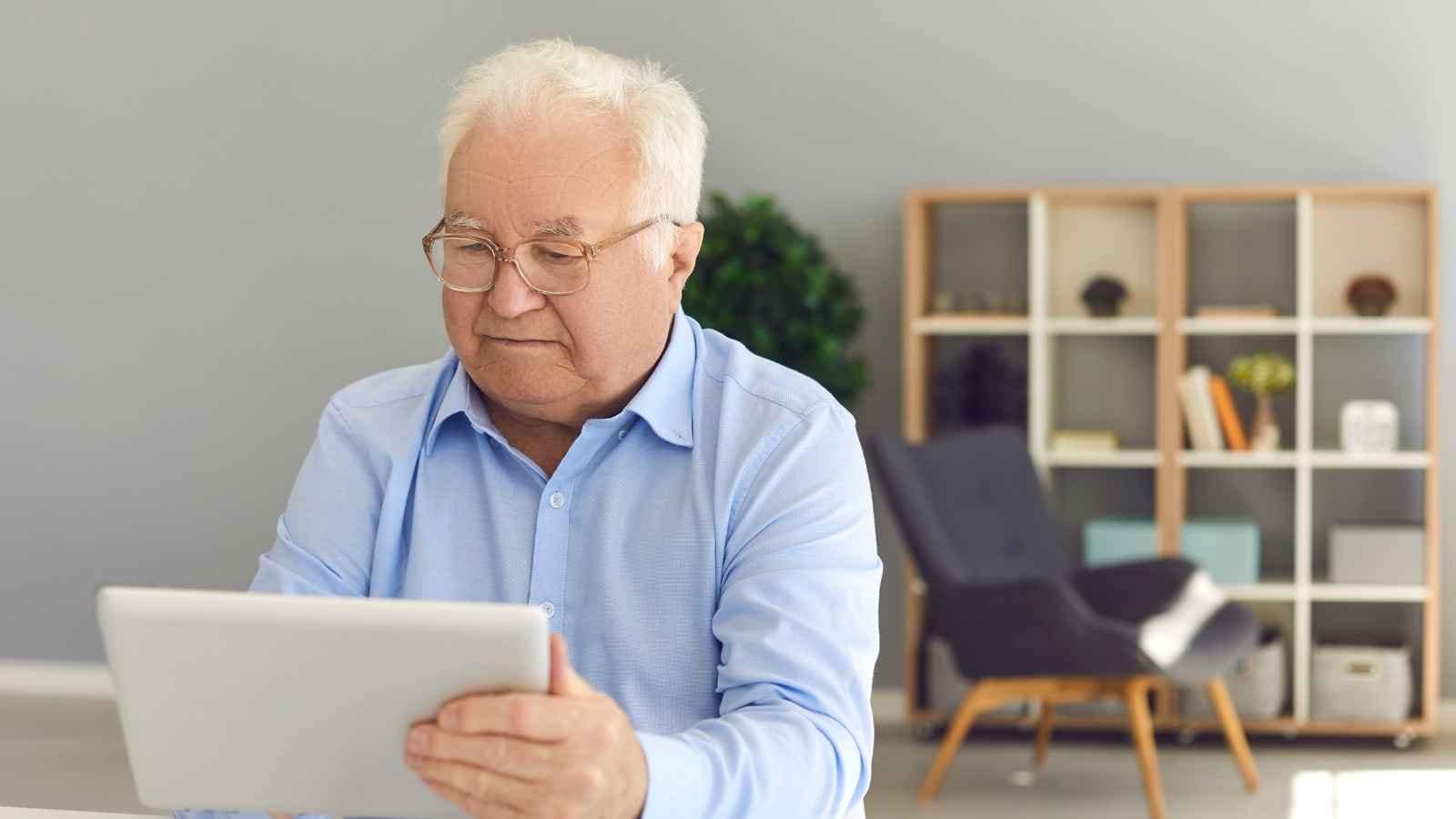 People aged 60 years or above are generally considered senior citizens in India. However, eligibility rules and the application process may differ across states, so applicants should check their state’s official government portal.