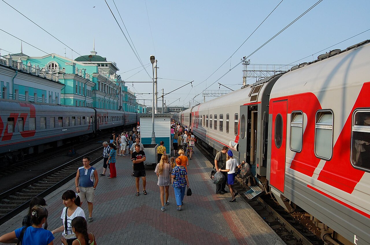 GK: Which Is The World’s Longest Train Route? It Takes Nearly 7 Days And Crosses 8 Time Zones