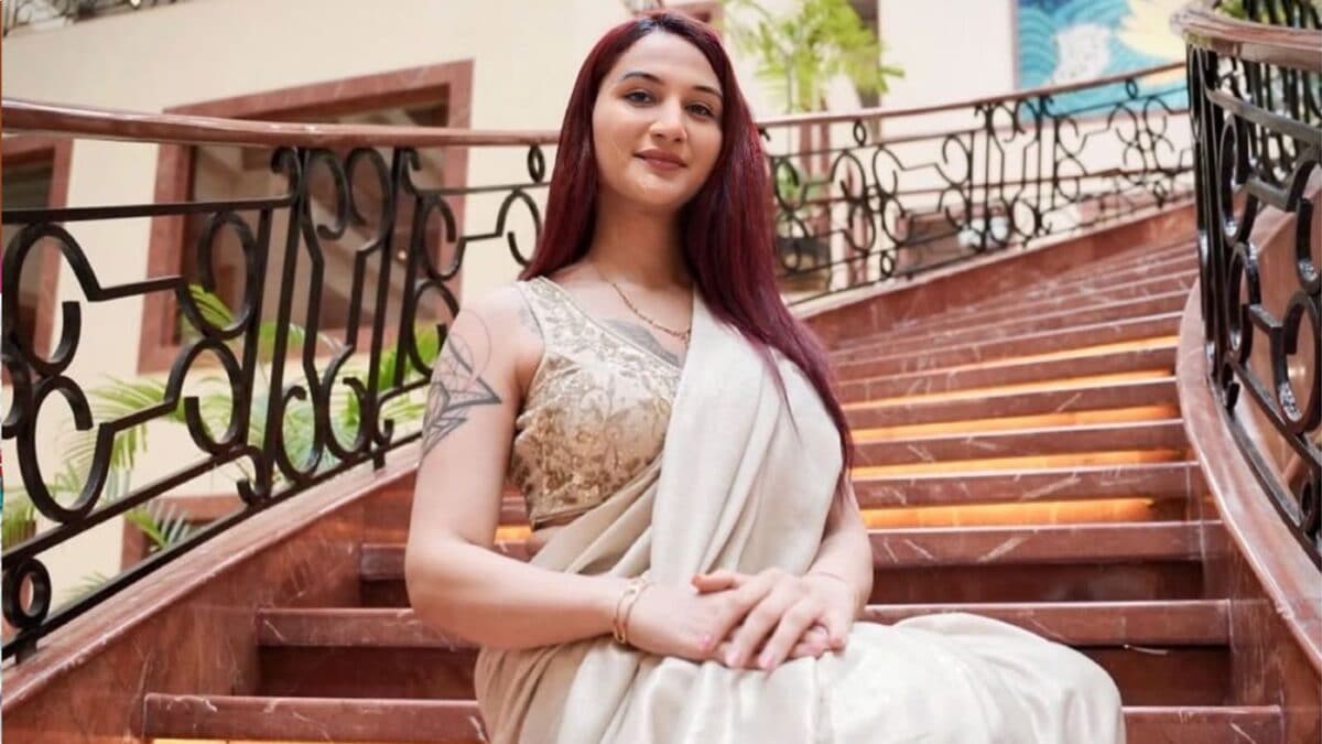 Photo: news18.com Anaya Bangar Autorisée Par Cricket Australia à Jouer