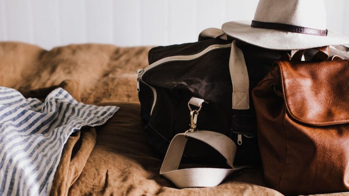 Best Budget Duffel Bags Under Rs 2,000 For Long Weekend Getaways