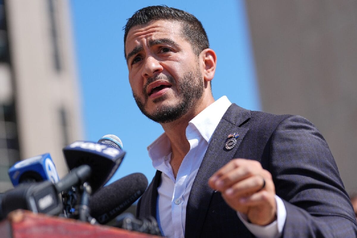 Meet Abdul El-Sayed, The Doctor Who Could Become America's First Muslim Senator