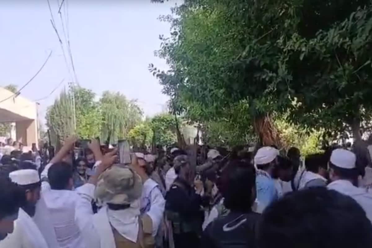 'Don’t Shelter Terrorists': Police In Khyber Pakhtunkhwa Take On Pakistan Army, Tensions Escalate