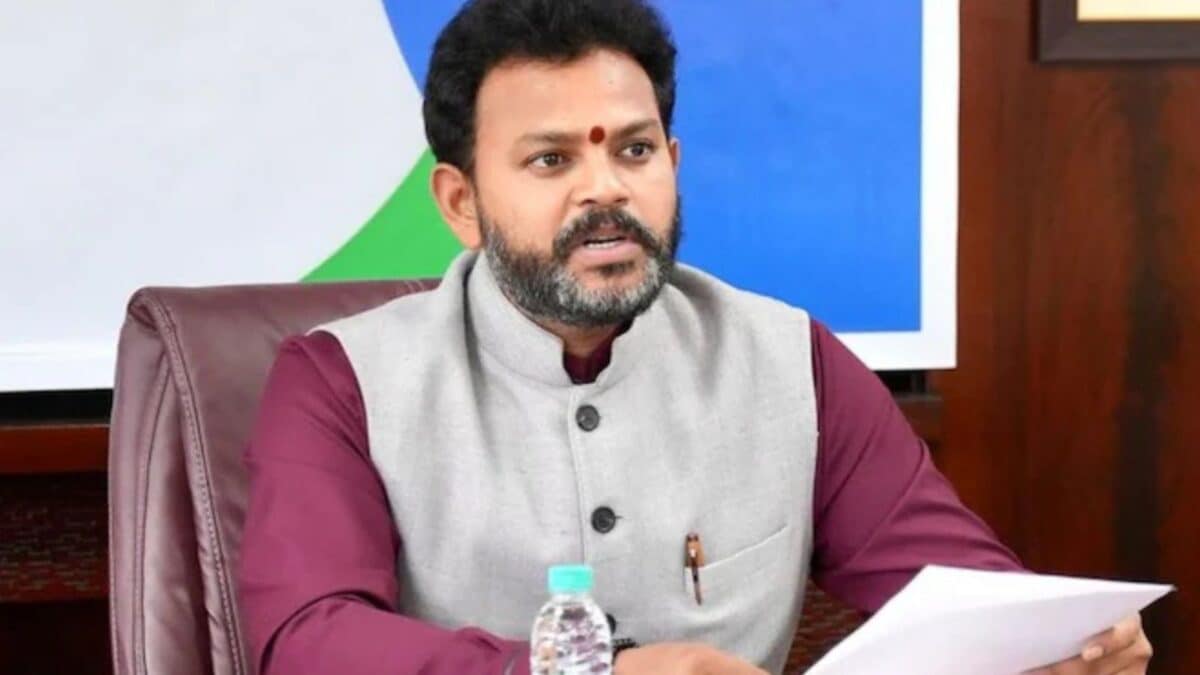 விமானி போதை பரிசோதனையில் தோல்வி: விதிகளை மதிப்பாய்வு செய்யும் மத்திய அரசு