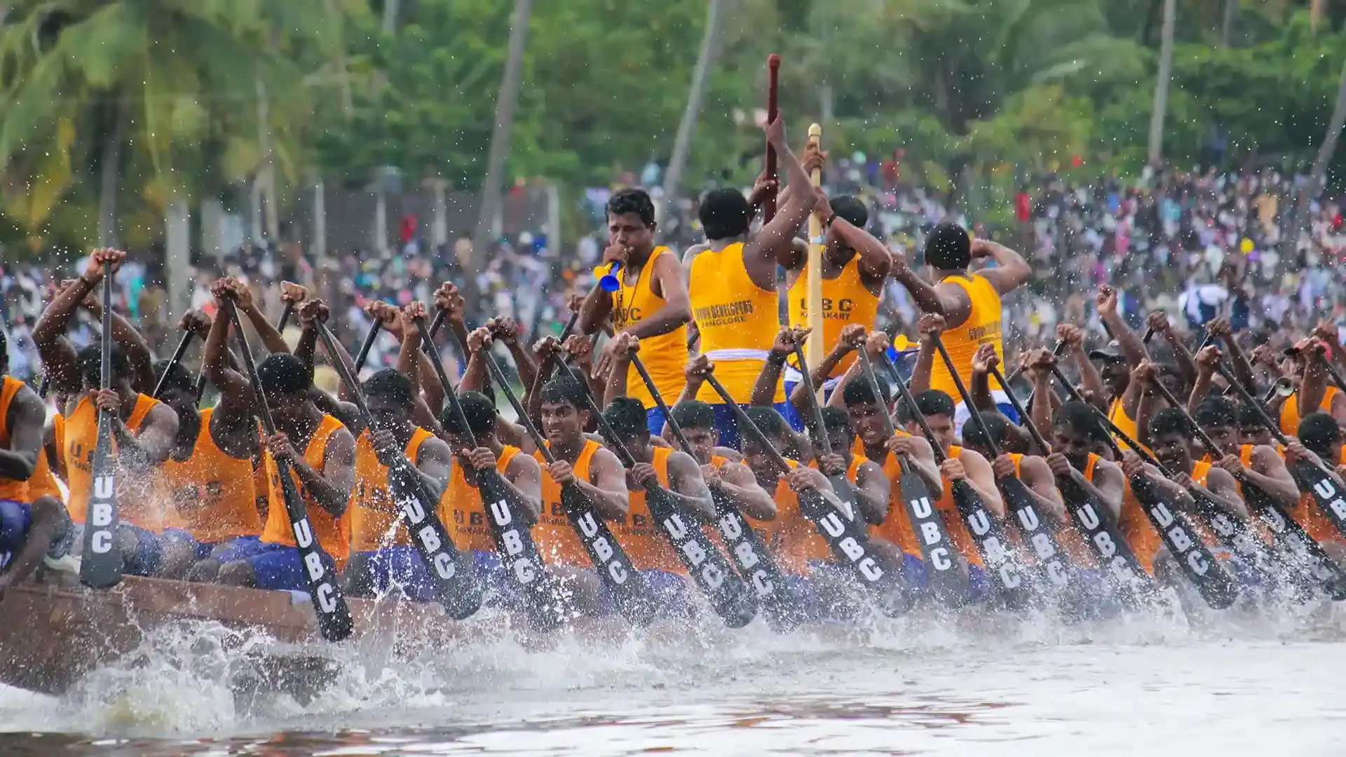 Aroma Chundan secured its maiden Nehru Trophy title in a thrilling finish, marking a memorable debut for the boat and the Aroma Boat Club. (Image: keralatourism.org) Aroma Chundan secured its maiden Nehru Trophy title in a thrilling finish, marking a memorable debut for the boat and the Aroma Boat Club. (Image: keralatourism.org)
