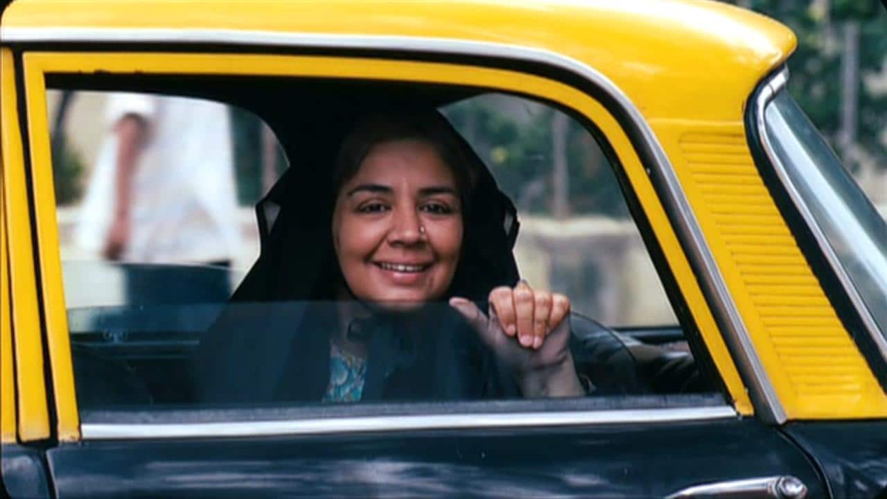 Mammo (1994)Mammo stars Farida Jalal in the titular role. Farida Jalal plays a Pakistani woman who travels to Mumbai to stay with her relatives. Even though several decades have passed since Partition, her identity and citizenship continue to complicate her relationship with the country she once called home. Through Mammo's bond with her family, the film gently explores how the events of 1947 continued to shape people's lives, relationships and sense of belonging long after the borders were drawn.