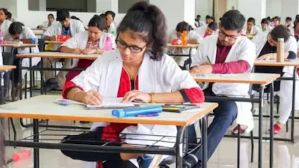 NEET UG Counselling 2026: Seat Matrix Revised, 13,186 Seats Added, Total Intake Rises To 1.4 Lakh