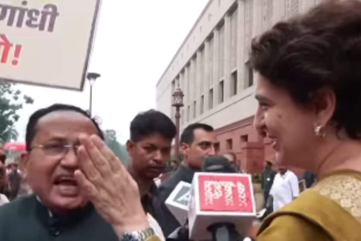 âWhy Didnât You Go to Jharkhand?â BJP MP Confronts Priyanka Gandhi Outside Parliament, She RepliesâŚ
