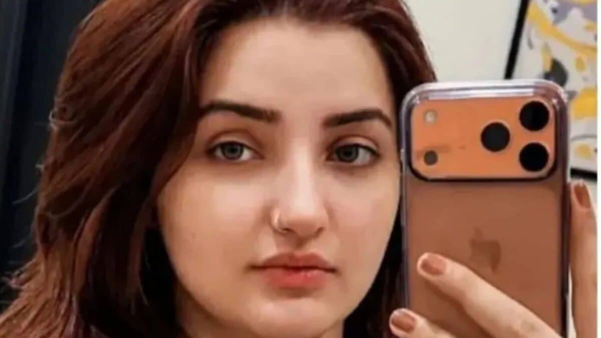 பாகிஸ்தானில் டிக்டாக் நட்சத்திரம் சாம்சோ பிபி சுட்டுக் கொலை