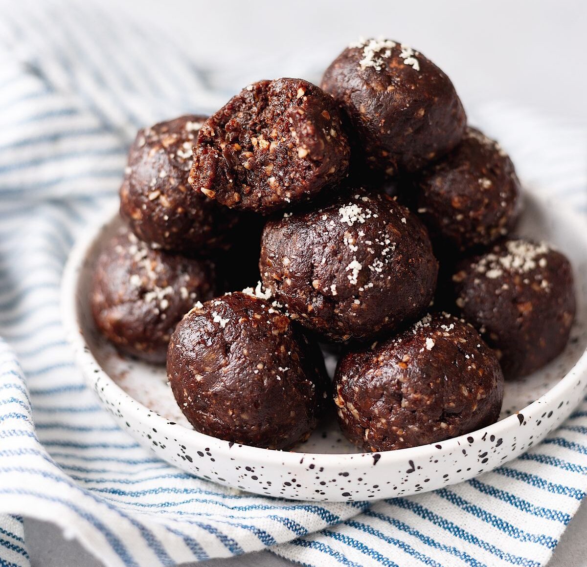 No-Bake Chocolate Biscuit Balls: Crush digestive biscuits into fine crumbs and mix with cocoa powder, condensed milk, and melted butter. Roll the sticky dough into small spheres and coat with desiccated coconut. Chilled for 15 minutes, they offer a rich, crunchy bite. No-Bake Chocolate Biscuit Balls: Crush digestive biscuits into fine crumbs and mix with cocoa powder, condensed milk, and melted butter. Roll the sticky dough into small spheres and coat with desiccated coconut. Chilled for 15 minutes, they offer a rich, crunchy bite.