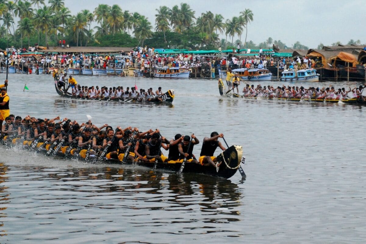 Onam 2026: Kerala’s Traditional Snake Boat Race Ends In Close Finish