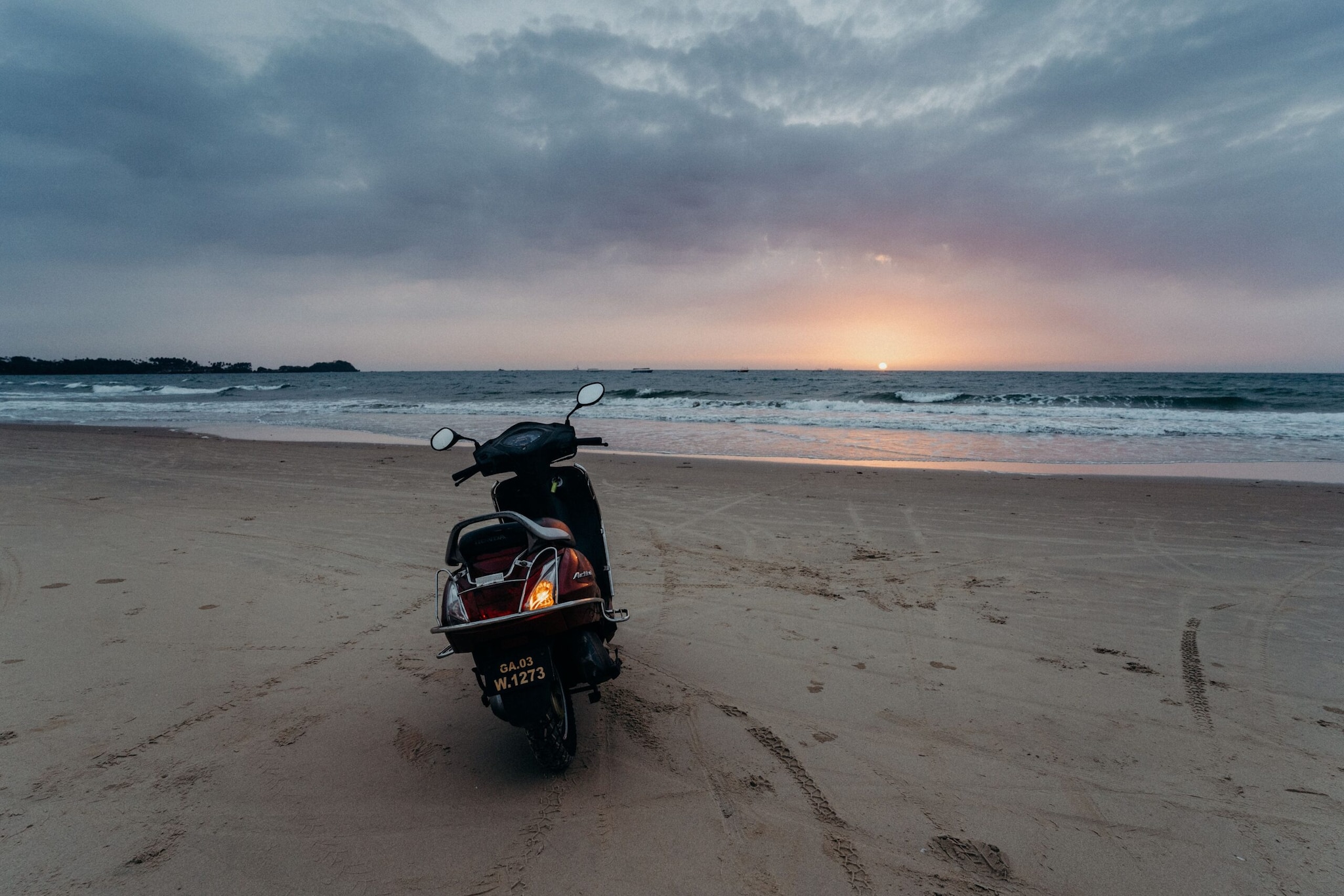 Remember Dil Chahta Hai’s Iconic Goa Trip? Here’s How You Can Recreate It Today Remember Dil Chahta Hai’s Iconic Goa Trip? Here’s How You Can Recreate It Today