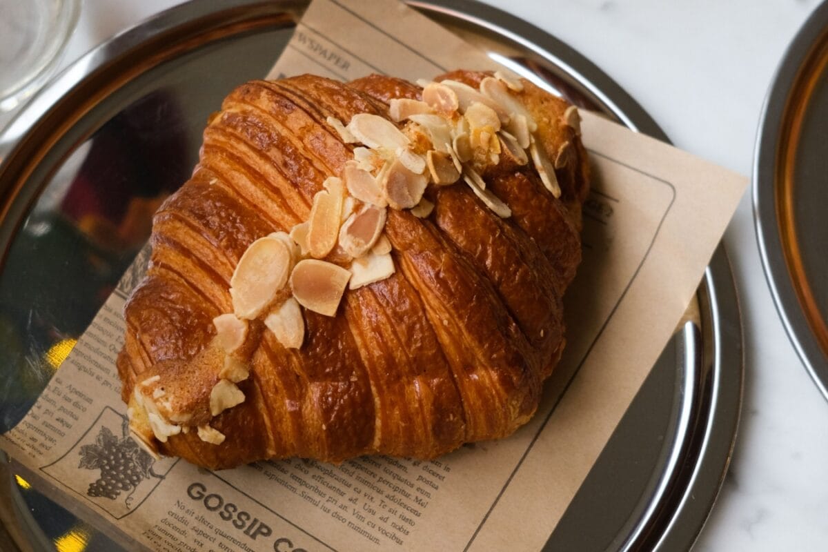 Want To Enjoy An Almond Croissant At Home? This Recipe For Almond Toast Is All You Need
