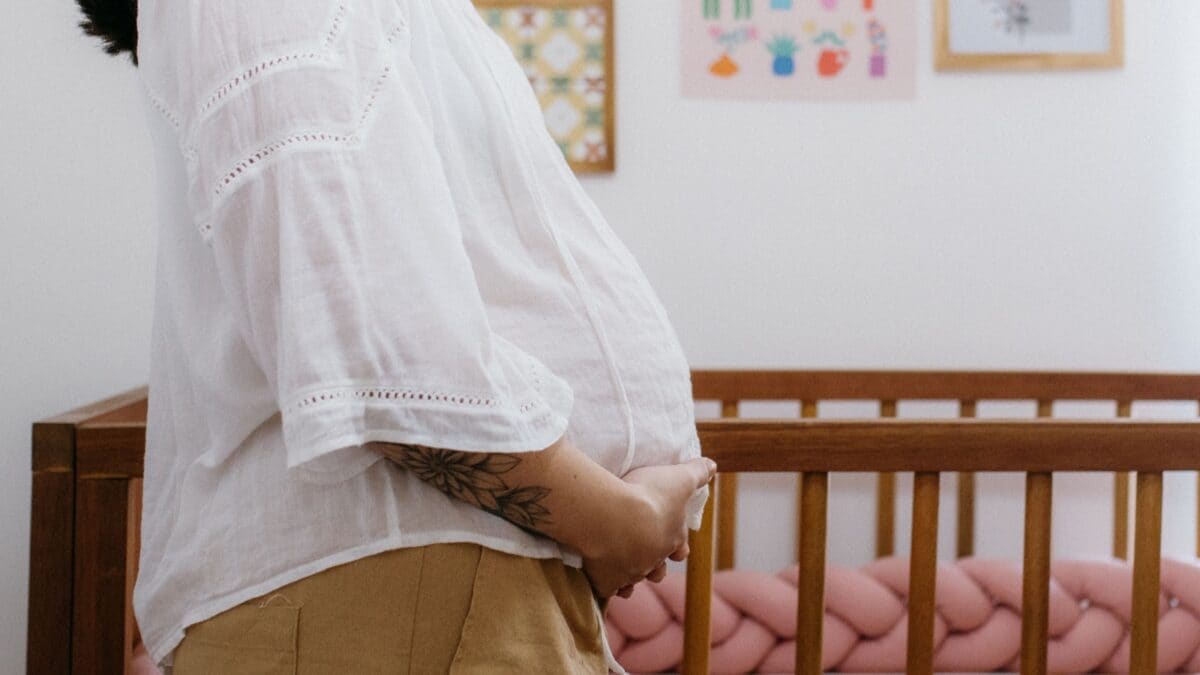 Pregnant And Dealing With A Vaginal Infection? Here's What You Should Know
