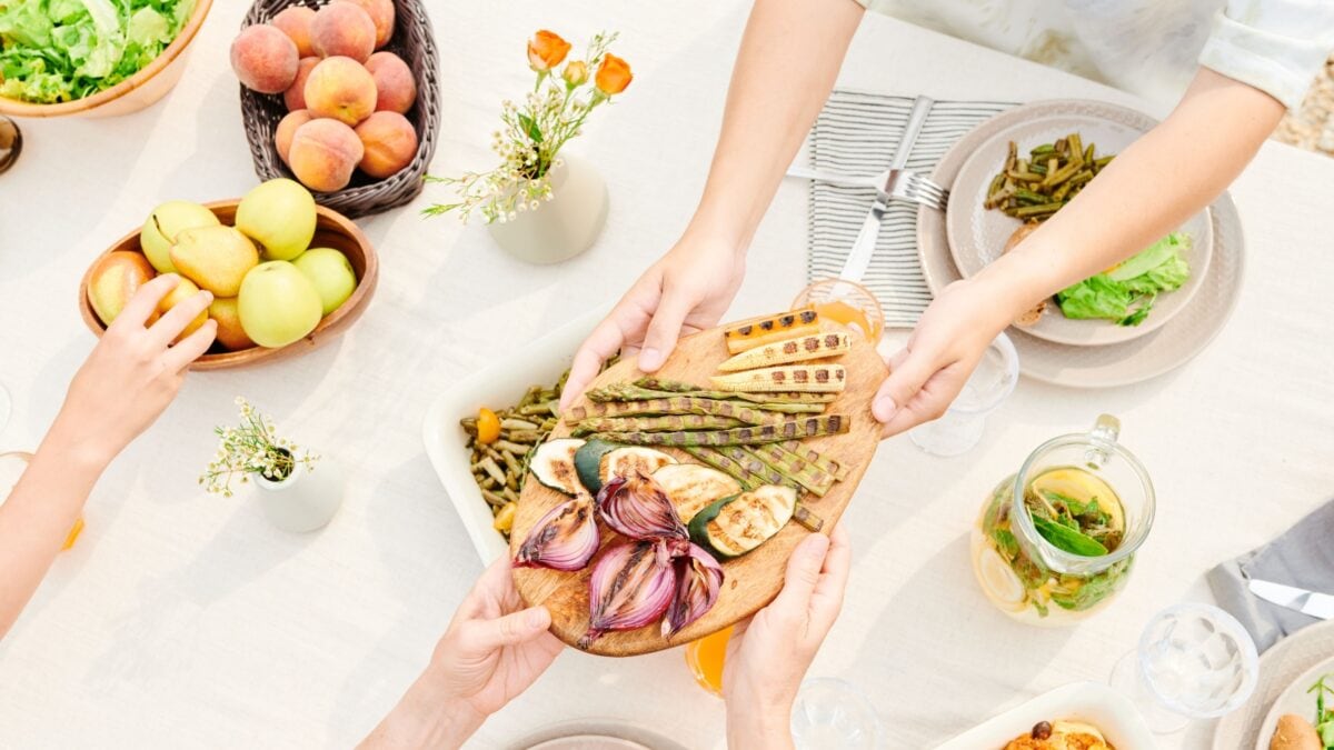 Gen Z & Millennials, These 5 Common Habits Are Quietly Wrecking Your Gut Health