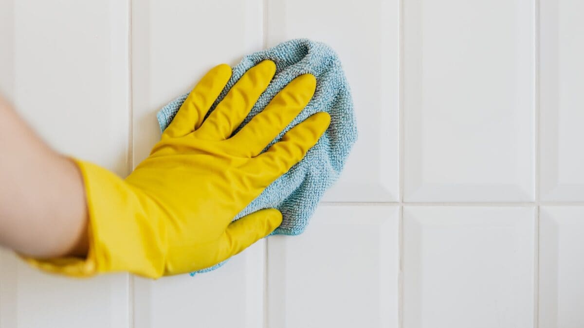 Clean Your Bathroom Floor Grout: 4 Easy Tips To Make It Look Brand New