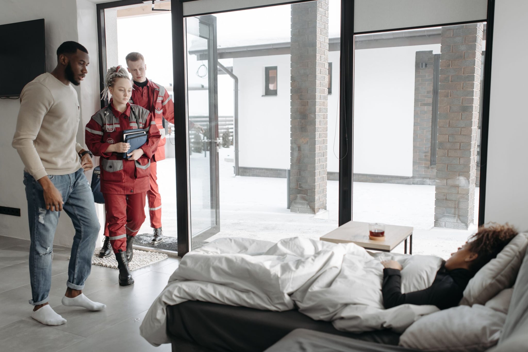 Know When To Seek Medical Help: Seek medical attention if symptoms are severe, worsening or concerning. Difficulty breathing, chest pain, confusion, severe weakness, dehydration or a fever or cough that improves and then returns or worsens can be warning signs of complications.