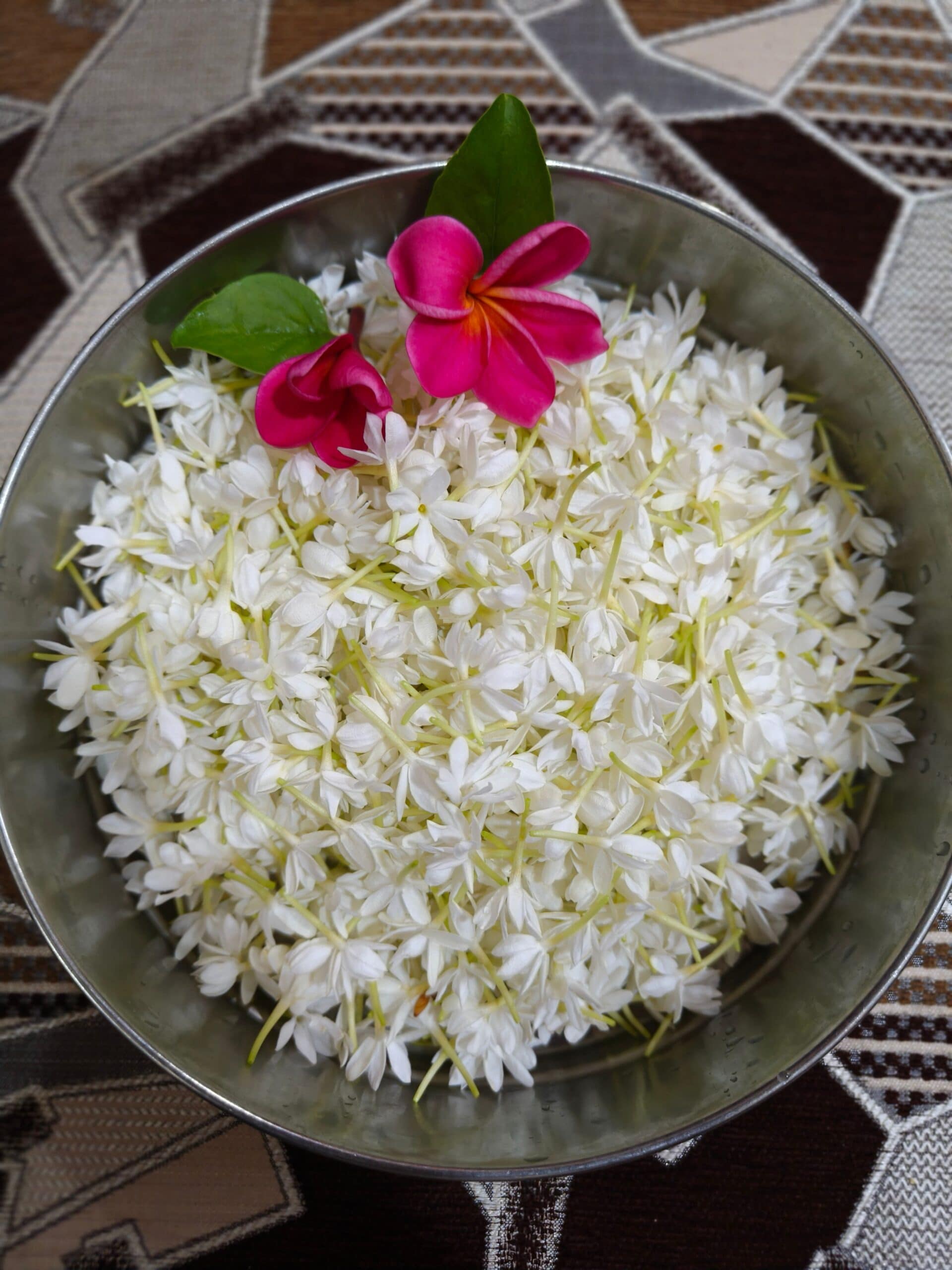 Onam 2026: From Marigold To Jasmine, 10 Flowers Used In Traditional Pookalam Onam 2026: From Marigold To Jasmine, 10 Flowers Used In Traditional Pookalam