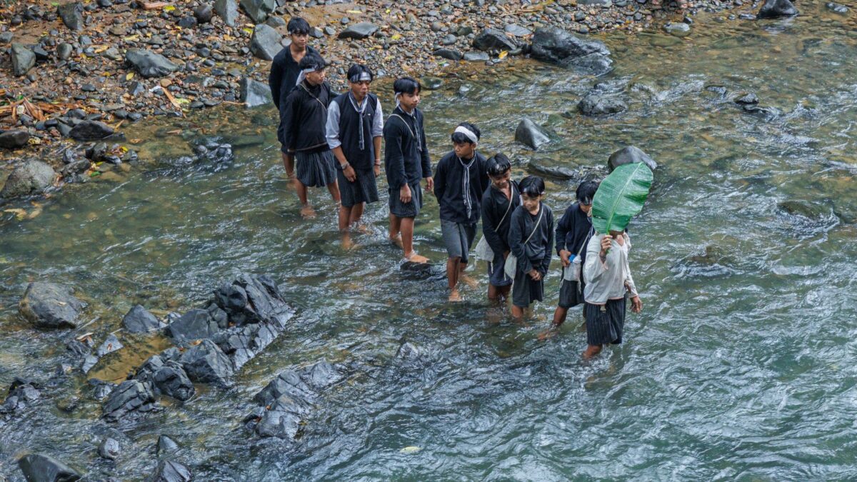 12-Km Walk, Dangerous Dams And River Trolleys: The Struggles Behind India’s School Access Crisis
