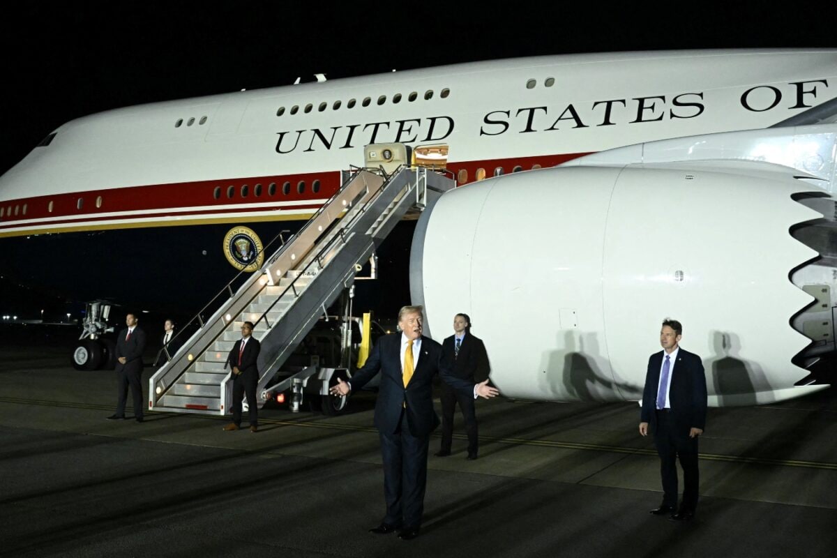Journalists Unaware Of Trump's Plane Swap Express Anger: 'We Take Risks, Not On President's Behalf'