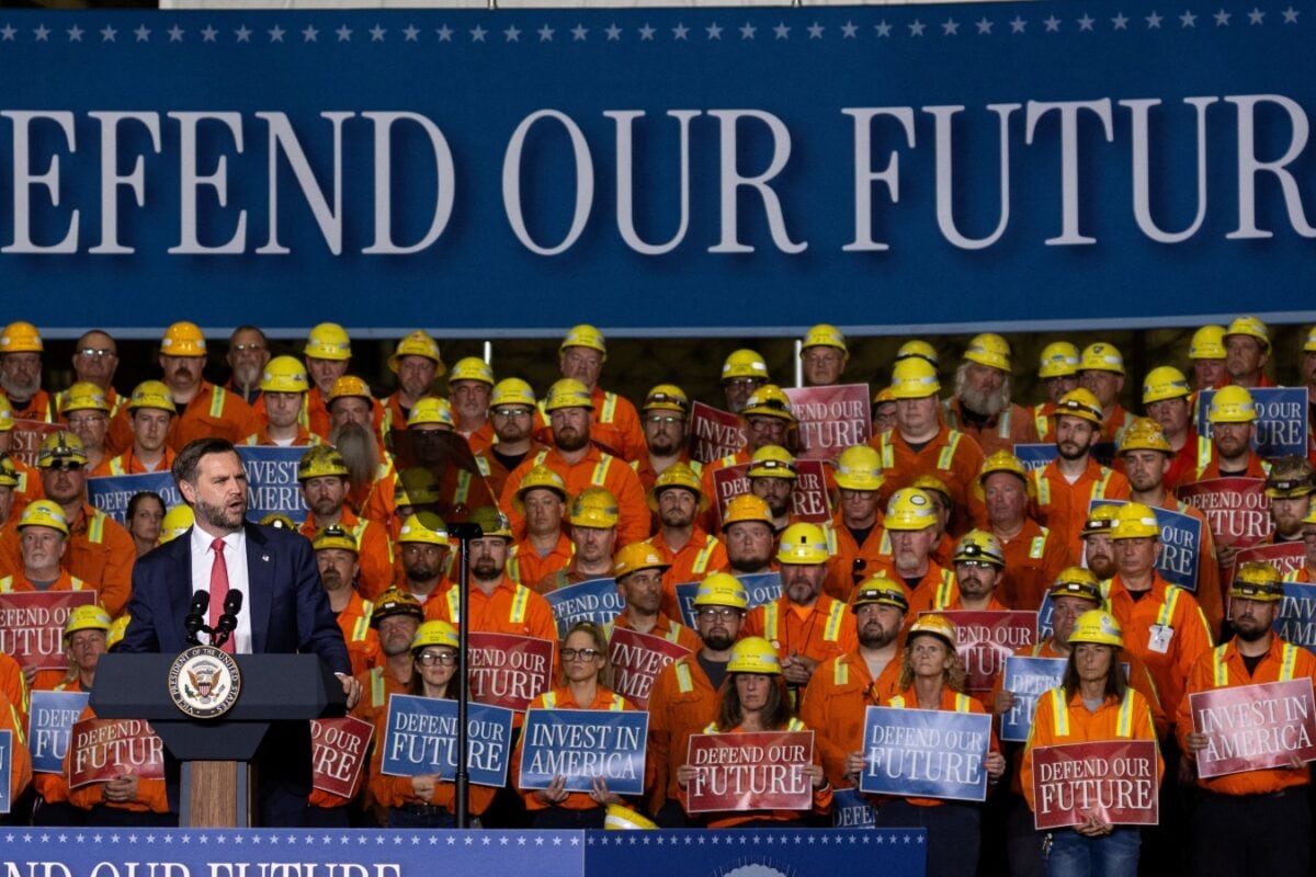 Eyeing 2028? Vance Returns Home To Rally Trump's Base Ahead Of Midterms