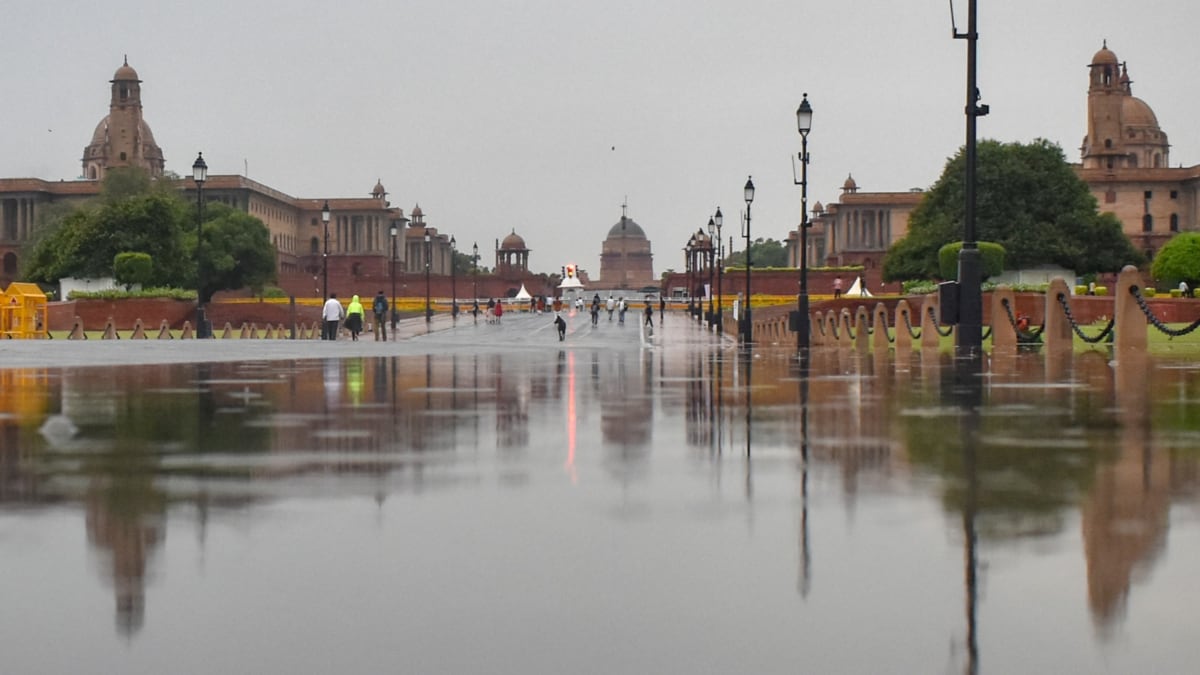 Delhi Rain: Parts Of City Lashed By Rain As IMD Forecasts More Showers Ahead Of BRICS Summit