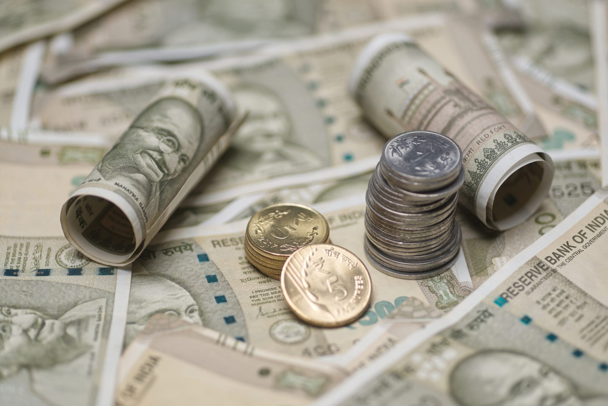 money saving tips India, wealth building habits, personal finance tips, monthly savings plan, investment planning, mutual fund investment tips, health insurance benefits India, how to save salary, ways to reduce monthly expenses, money saving tips, how to invest, ways to increase wealth, investment in mutual funds, why health insurance is necessary