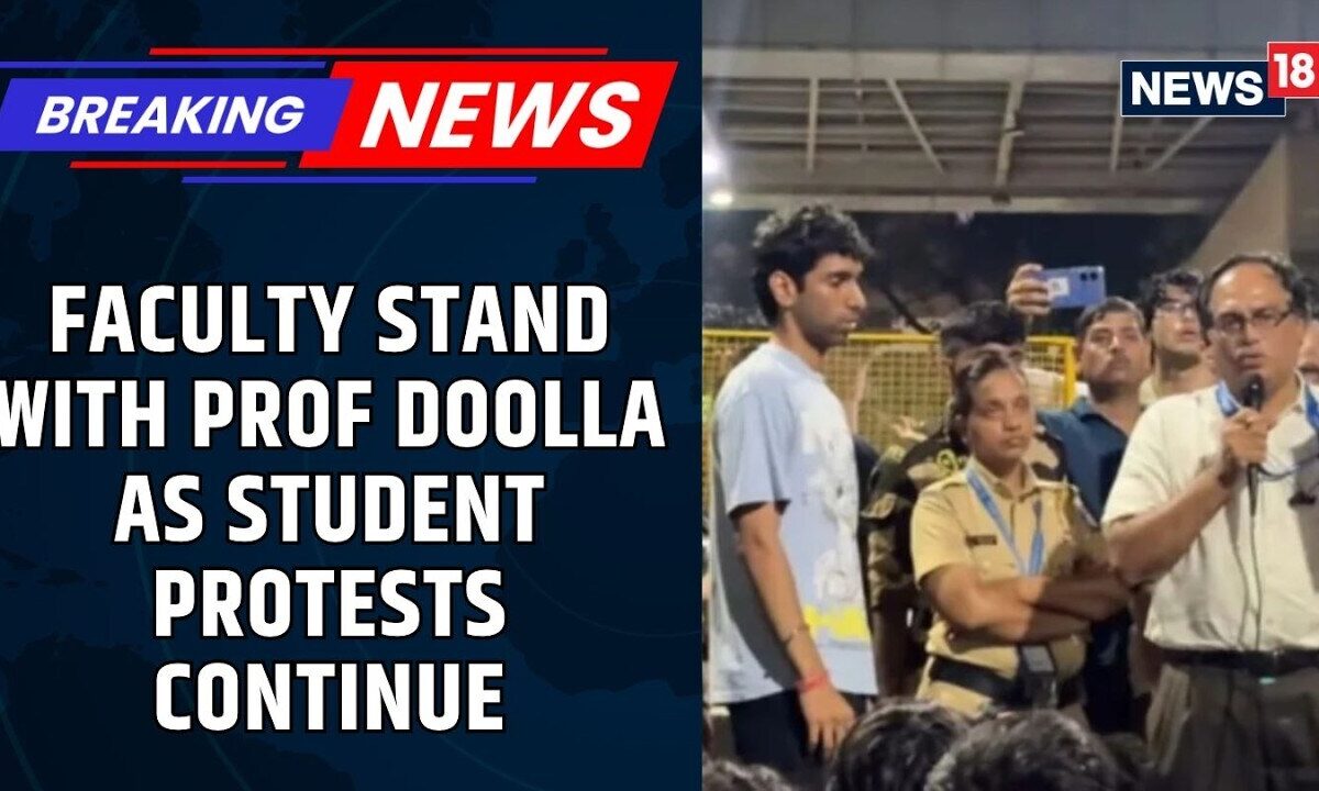 IIT Bombay Faculty Backs Professor Doolla | Students Demand Suspension Amid Protests | News18