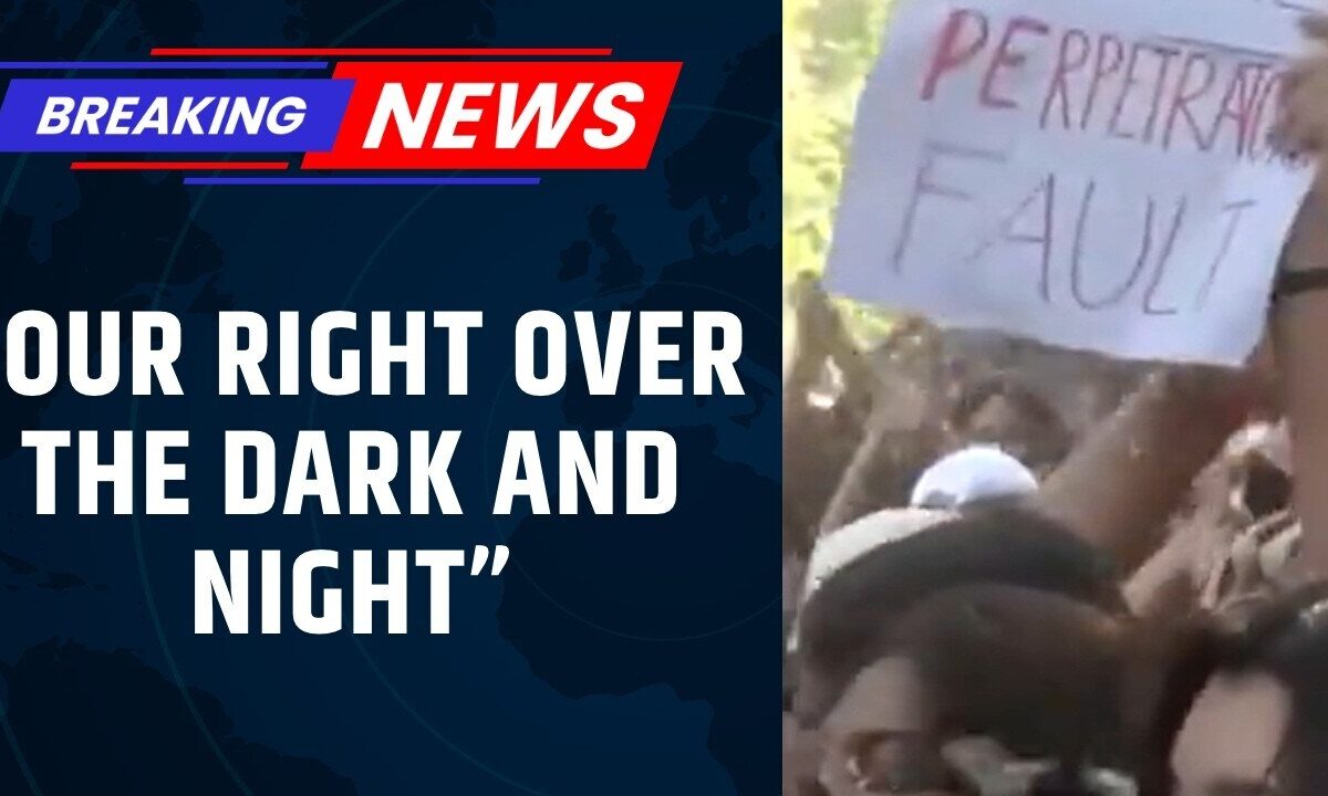 LSR Students March After Kalkaji Rape Case : “Our Right Over The Dark & Night” | News18
