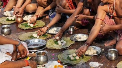 Individual Shraddha rituals are traditionally observed according to the lunar date associated with the ancestor's death. (Image: File photo)