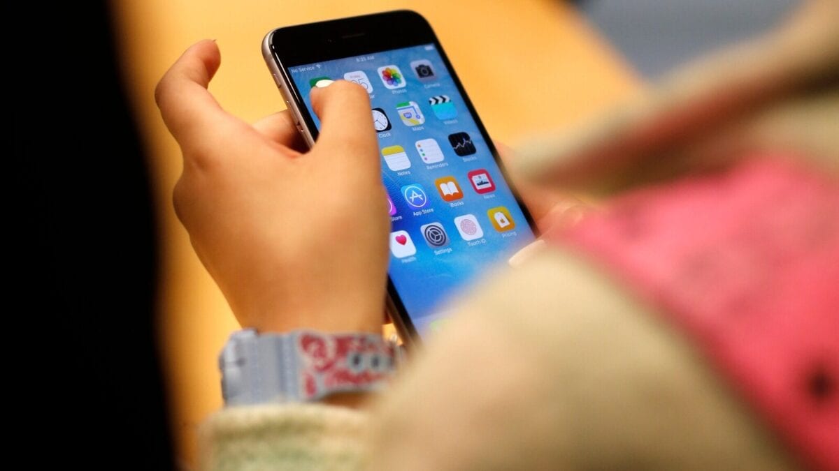 Centre Likely To Introduce Social Media Code Of Conduct For Government Employees: Report