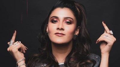 Aastha Gill speaks to News18 Showsha about returning with Fursat after an eight-month break from releasing music.