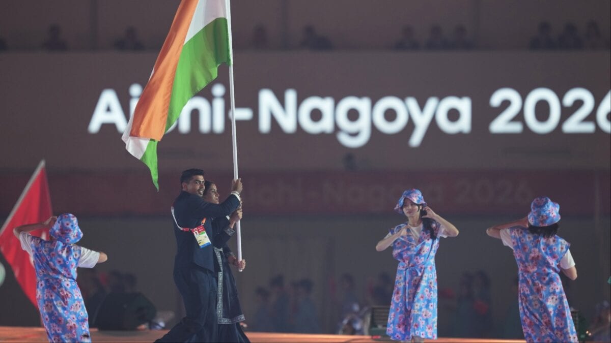 ஆசிய விளையாட்டுப் போட்டியில் இந்திய படகோட்ட அணியில் சர்ச்சை: போட்டி மாற்றங்களுக்கு பிறகு வீரர்கள் உணவு உண்ண மறுப்பு