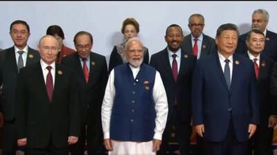 World leaders pose for BRICS Day 2 family photo. (Screengrab from video)