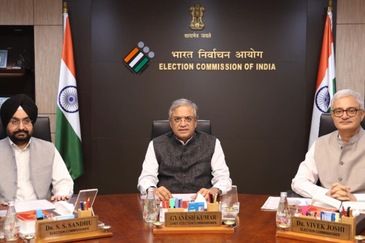 EC Holds First Meeting Amid SIR Row, Defends Unanimity; Hearing Rules Relaxed, Deadlines Extended