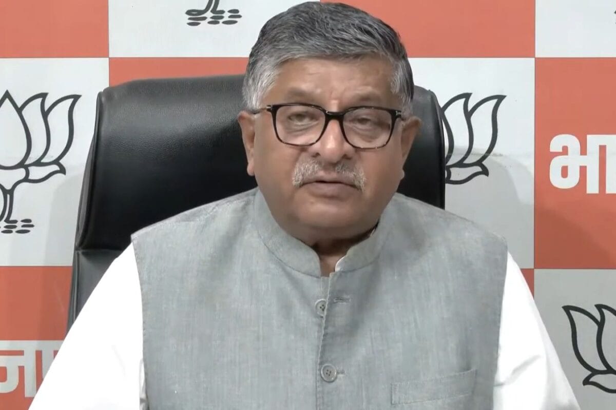'Attempts To Undermine Global Confidence': BJP Hits Back At Opposition After ECI Meeting