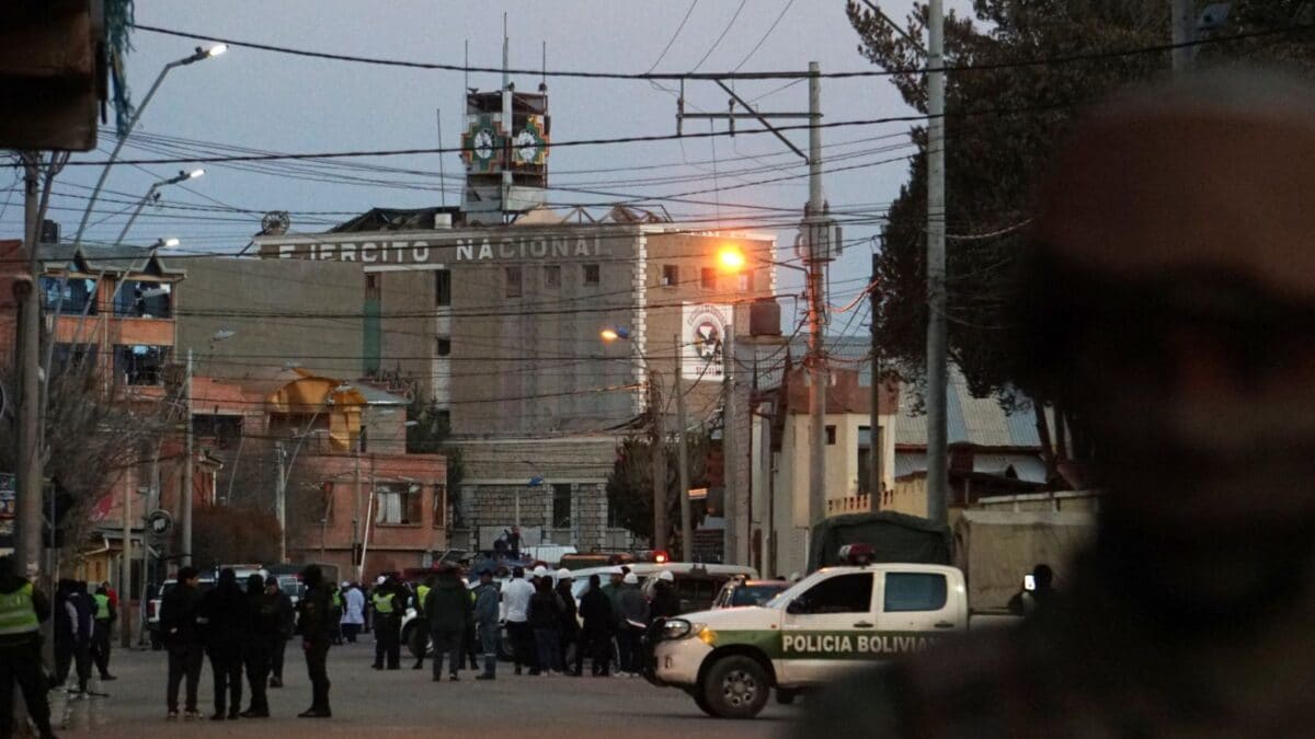 Photo: news18.com Bolivia Military Base Explosion: 10 Dead, 58 Injured in Pyrotechnic Materials Blast