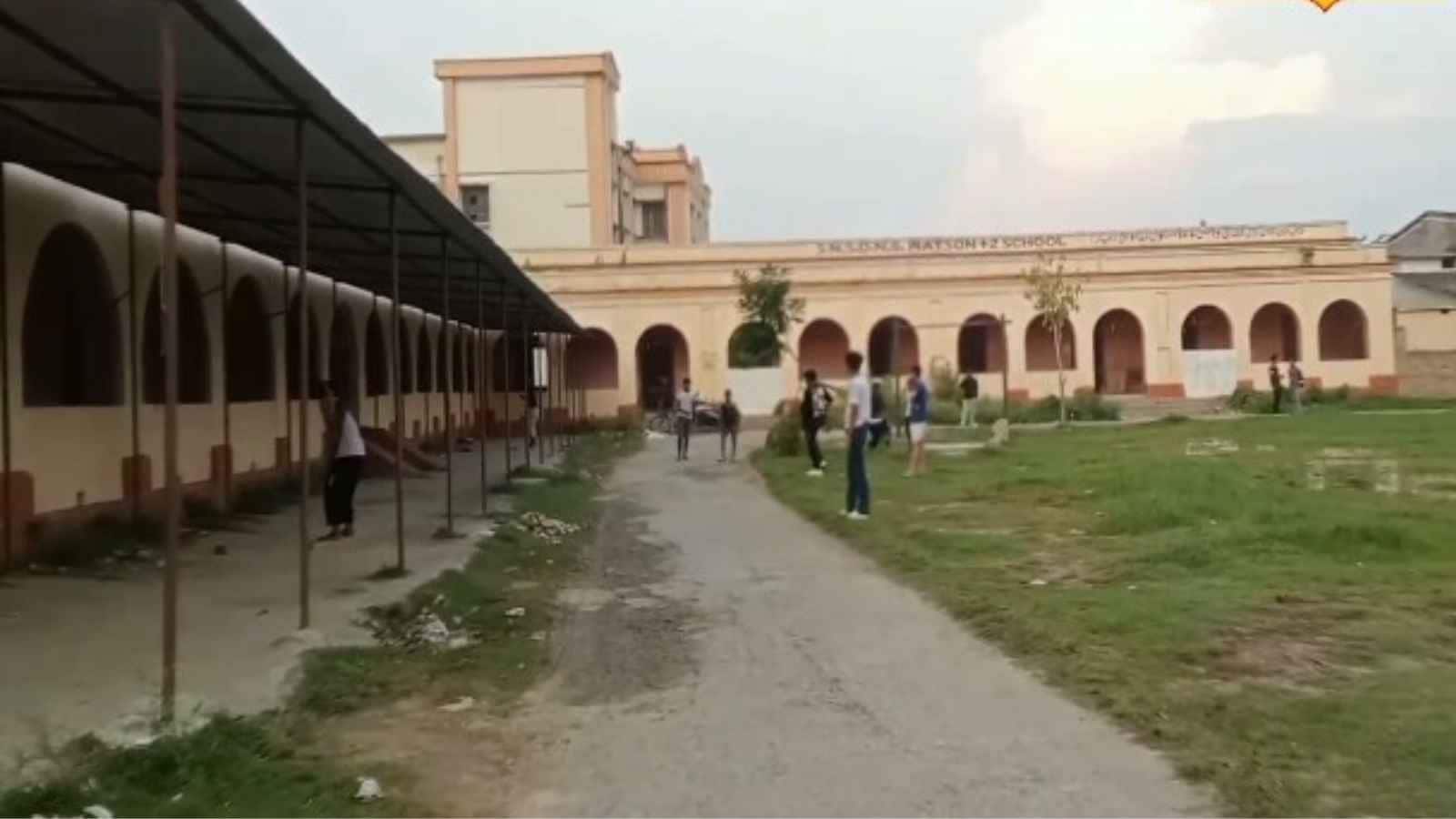 Watson High School is the ultimate center point of Madhubani. Beyond academics, its sprawling campus serves as the main ground for official state functions, district gatherings, and key administrative workflows that drive the entire region forward.