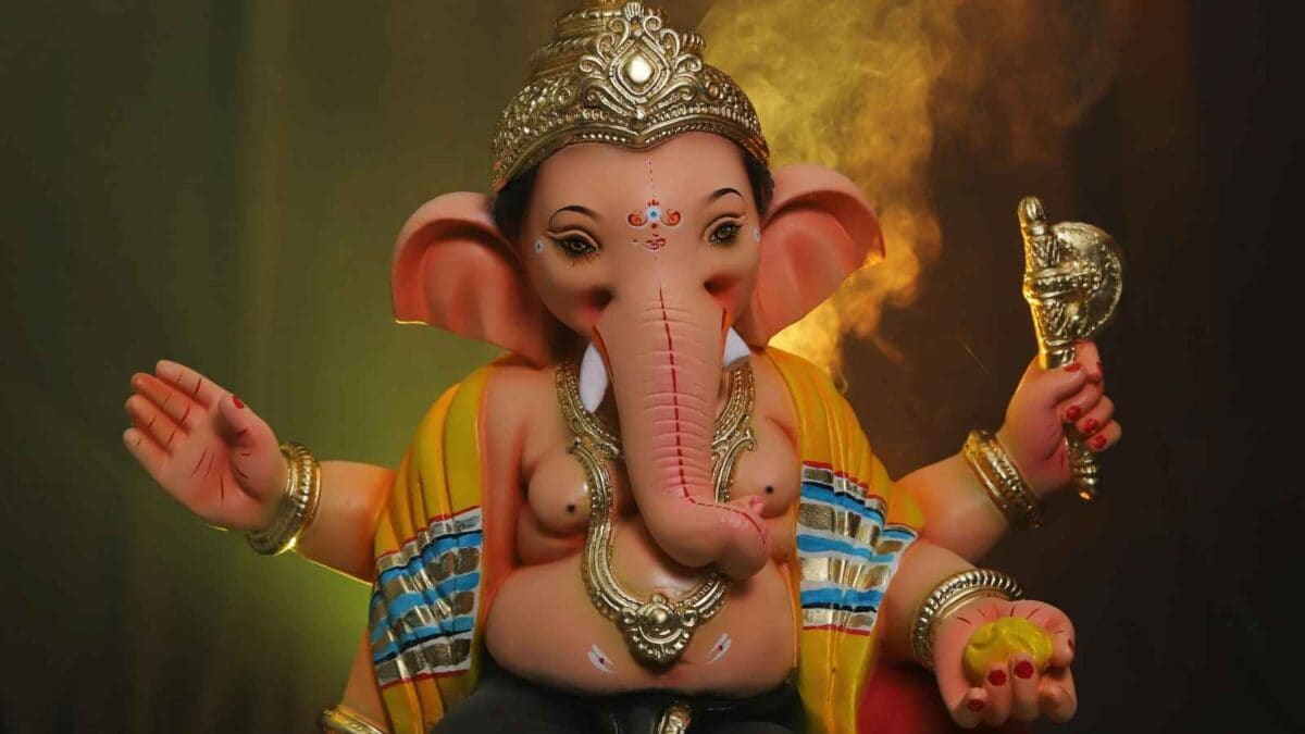 Maha Daan During Ganesh Chaturthi: 3 Meaningful Charities You Can Perform
