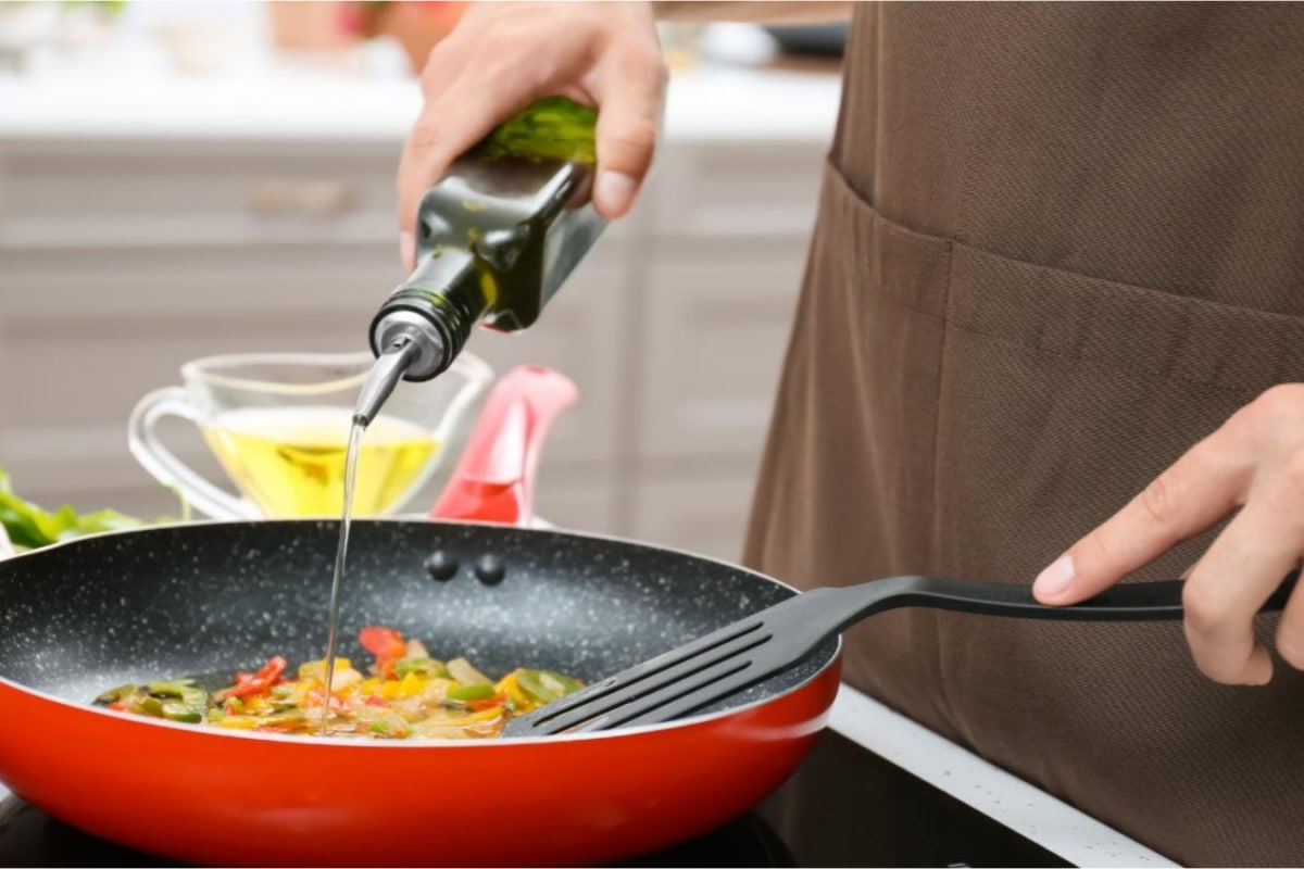 Beyond The Oil: How Everyday Cooking Habits Can Support Healthier Eating