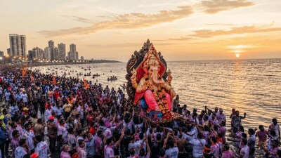 Ganesh Visarjan 2026: Devotees come together to bid a heartfelt farewell to Bappa.