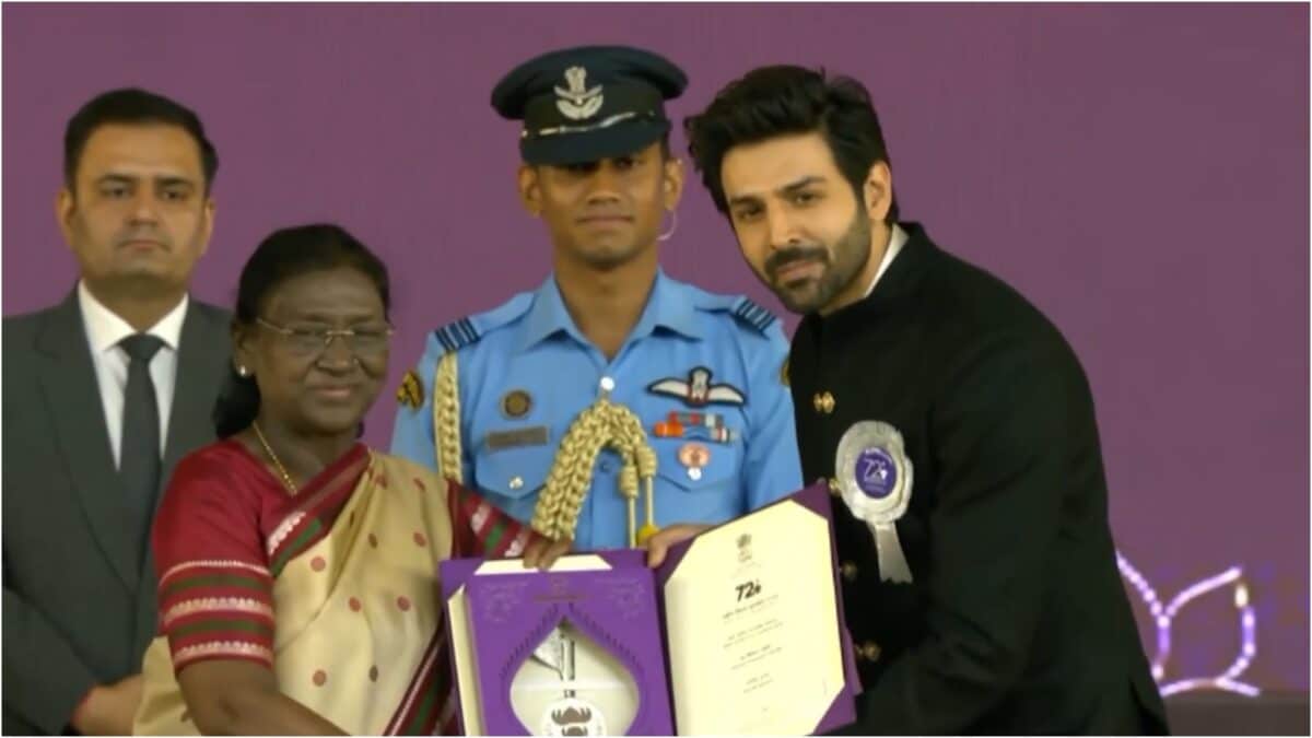தேசிய விருது வென்ற கார்த்திக் ஆர்யன் உணர்ச்சிபூர்வ பதிவு