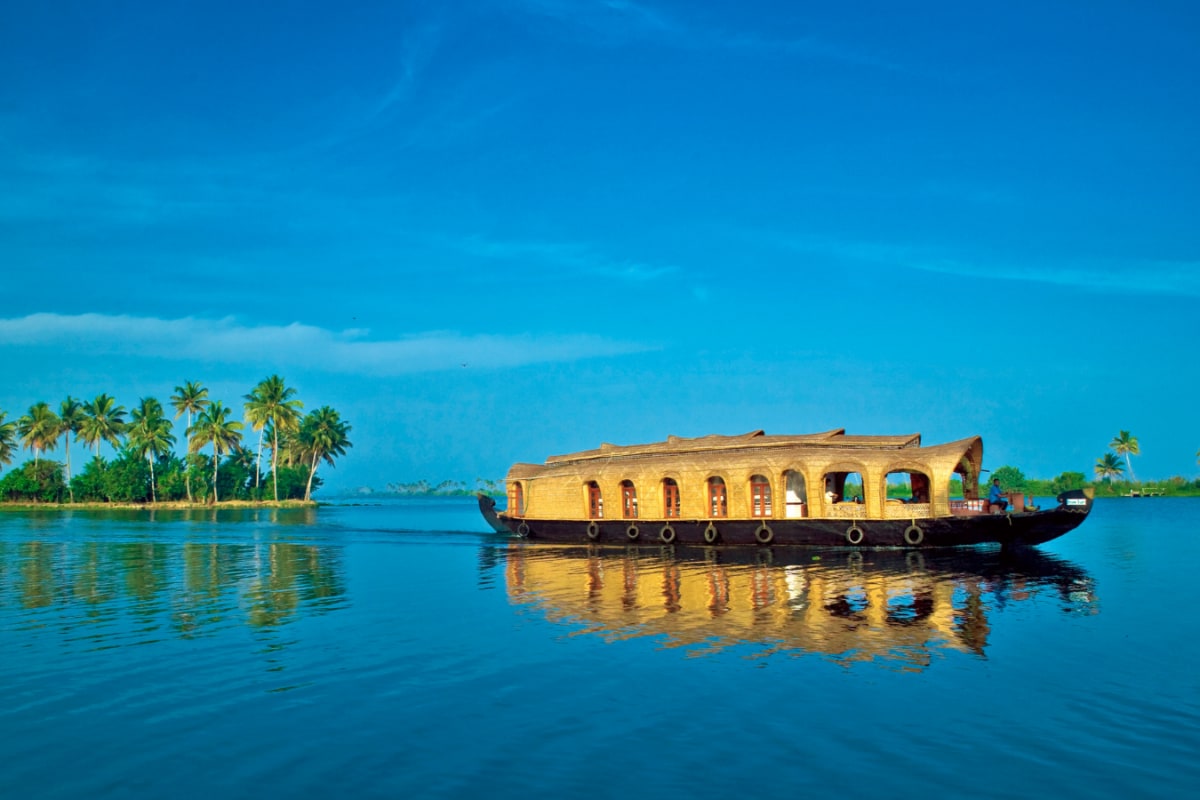IRCTC Offers Kerala Getaway With Houseboat Stay: Check Cost, Itinerary And Inclusions