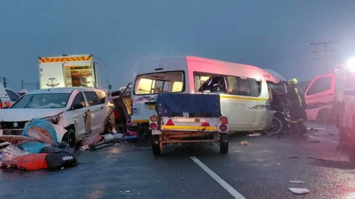 21 Killed, Several Injured In Mutli-Vehicle Crash In South Africa’s Western Cape