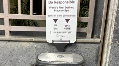 Mumbai Metro Installs Touchless Spit Bin, Calls It ‘World’s First Defined Place To Spit’; Internet Reacts: ‘This Is Wrong’