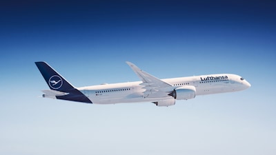 Lufthansa’s Sassy Reply To Customer Asking For Payment Goes Viral, Airline Later Apologises: ‘We’ve Already Responded’