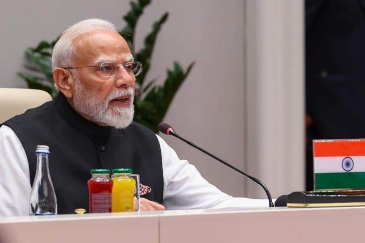 'Distressing': PM Modi Condoles Loss Of Lives In Satya Niketan Building Collapse