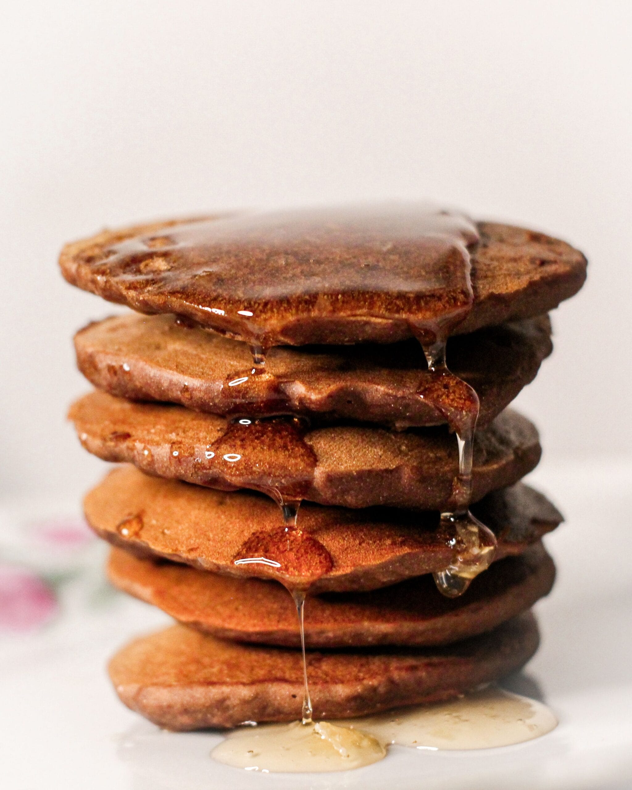 Ingredients: 1 cup ragi, 1 tablespoon ground flaxseed, 1 teaspoon baking powder, ½ teaspoon baking soda, ¼ teaspoon salt, 1 cup milk, ¼ cup water, 1 tablespoon maple syrup, 1 tablespoon melted coconut oil, ¼ teaspoon vanilla extract. (Image: Pexels)